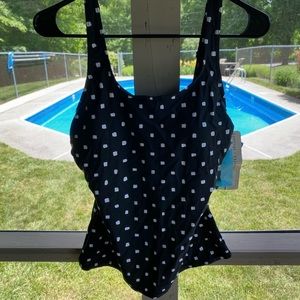 Black and White bathing suit Top, brand new with tags